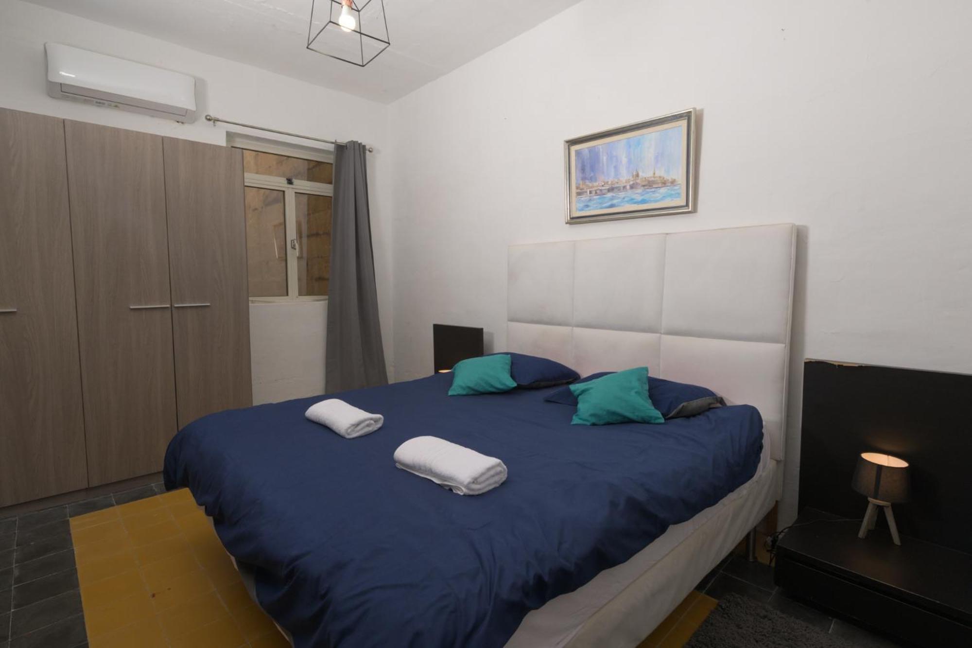 Stylish Valletta 2 Bedrooom City Centre Apartment With Terrace Екстериор снимка